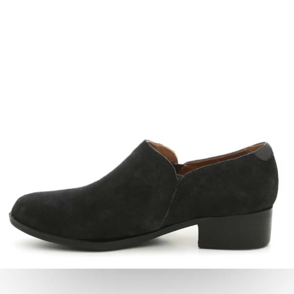 Tom's Shaye Black Suede low ankle booties